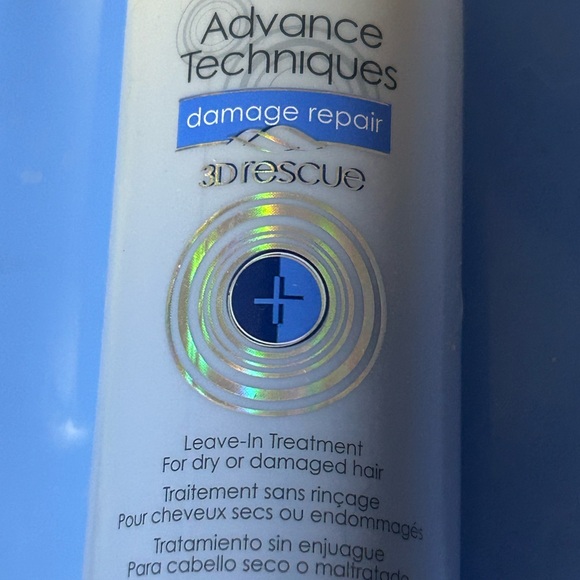 Avon Advance Techniques – damage repair 3D rescue leave-in-treatment - Picture 2 of 3